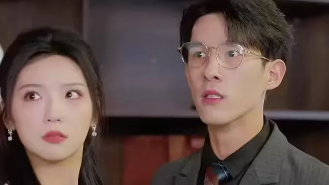 陆总，你的娇妻黑化了海报